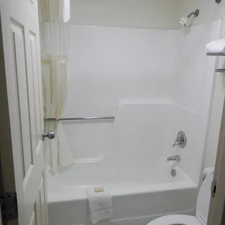Wyndham Raleigh Days Inn Midtown Room照片